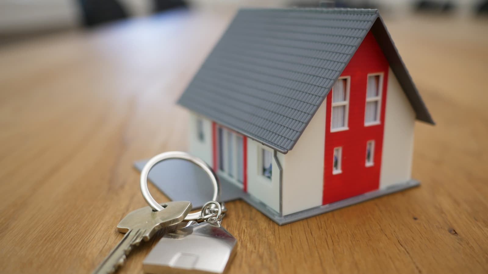 Change of address on your carte grise 2026: deadline, sticker and documents after moving